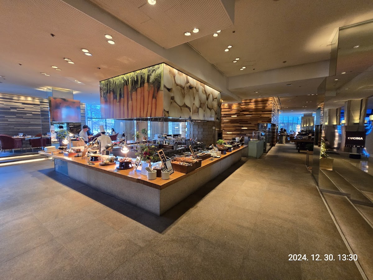 Restaurant 8 Grand Hyatt Incheon Branch